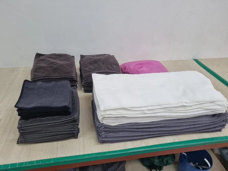 마사지 수건 세탁 작업 사진